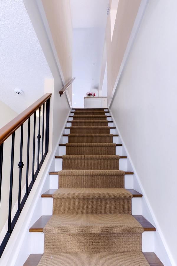 Lovely 3 Bedroom Port Moody Spacious Home 6 People Free Parking Exterior foto